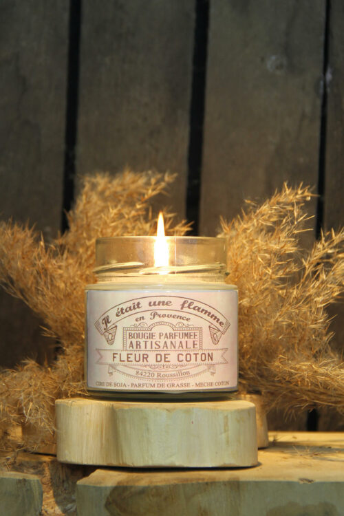 bougies bio artisanales parfumées fleur de coton naturelles non toxique fabriquées à la main cire végétale de soja parfum de Grasse