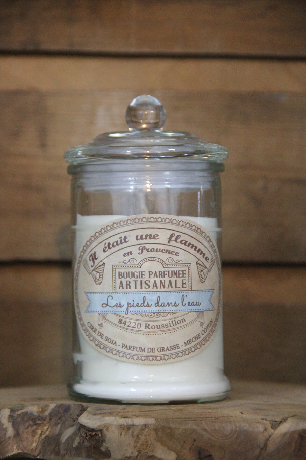 bougies bio artisanales parfumées monoï naturelles non toxique fabriquées à la main cire végétale de soja parfum de Grasse, 300g, 60h de combustion.